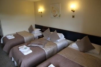 The Stuffed Dormouse Hotel Newport  Extérieur photo